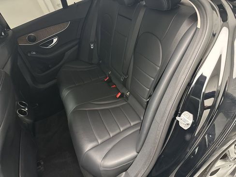 Used 2017 Mercedes-Benz C 300 Sedan image 13