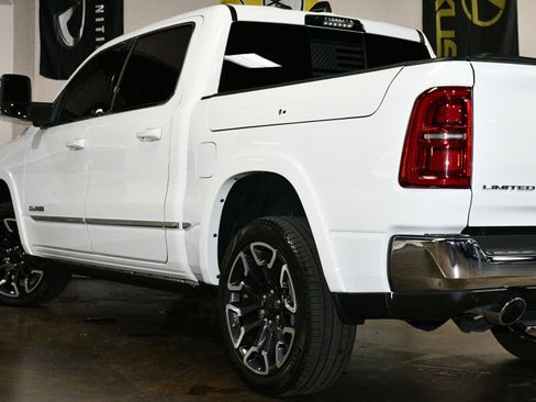 Used 2025 RAM 1500 Limited AWD/4WD image 55