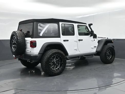 Used 2024 Jeep Wrangler Unlimited Rubicon AWD/4WD image 8