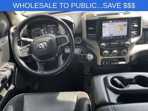 Used 2022 RAM 1500 Laramie w/ Off Road Group AWD/4WD image 13