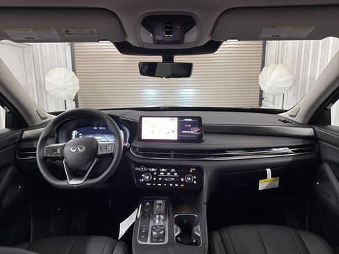 Certified 2026 INFINITI QX60 Luxe w/ Cargo Package FWD image 17