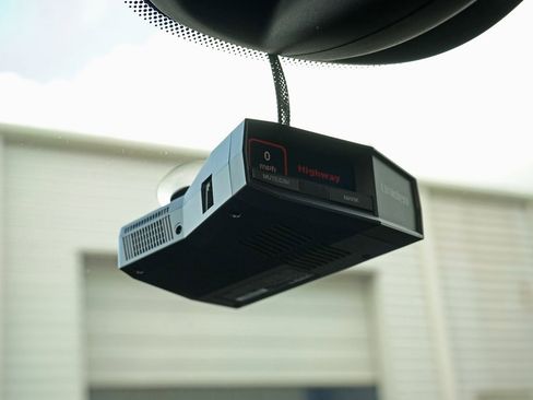 Used 2019 McLaren 570S Spider image 28