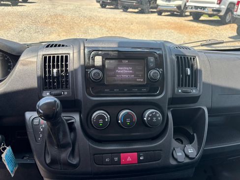 Used 2020 RAM ProMaster 1500 w/ Premium Appearance Group FWD image 19