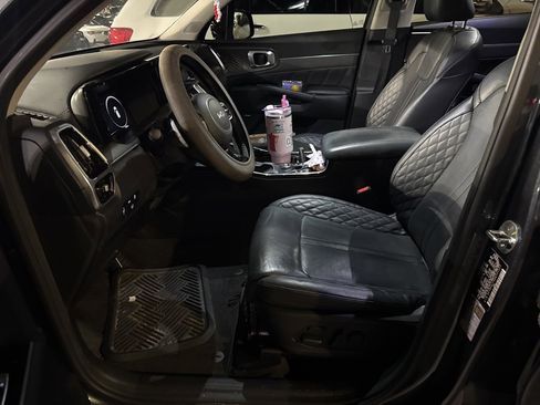 Used 2022 Kia Sorento SX image 7