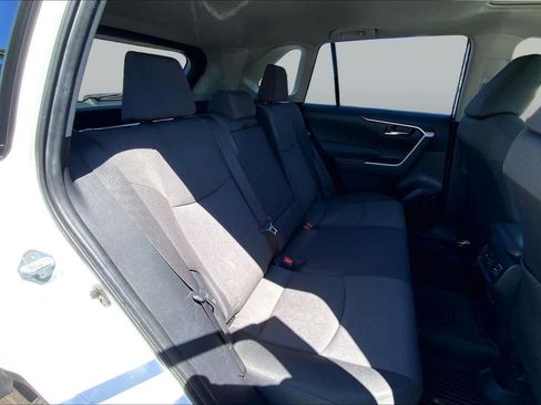 Used 2024 Toyota RAV4 XLE w/ Convenience Package FWD image 19