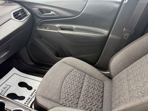 Used 2023 Chevrolet Equinox LT FWD image 20