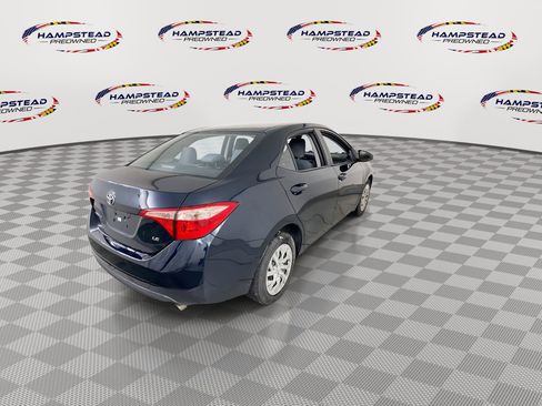 Used 2019 Toyota Corolla LE image 8