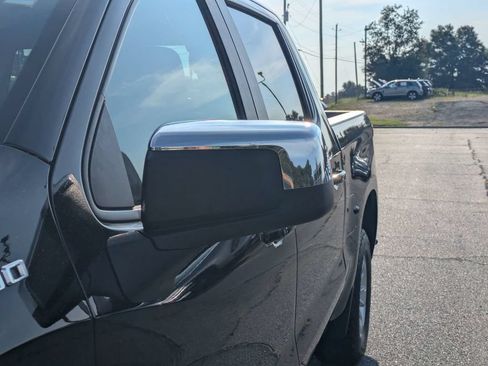 Used 2025 Chevrolet Silverado 1500 LT RWD image 11