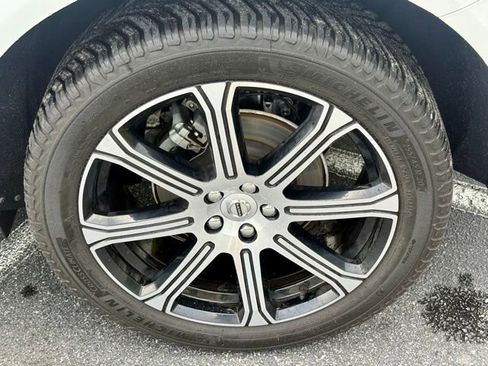 Used 2021 Volvo XC60 T5 Inscription w/ Advanced Package FWD image 31