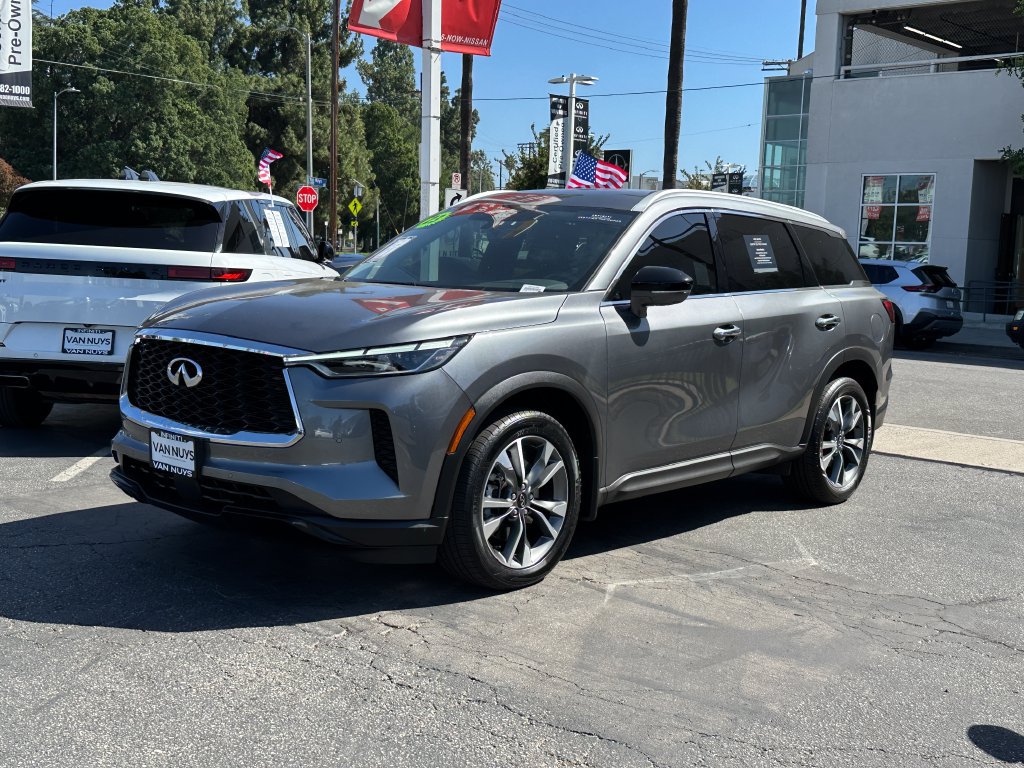 Certified 2023 INFINITI QX60 Luxe w/ Performance Audio Package AWD/4WD image 2