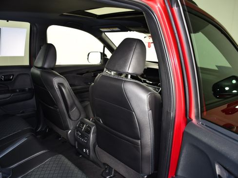 Certified 2023 Honda Passport Elite image 45