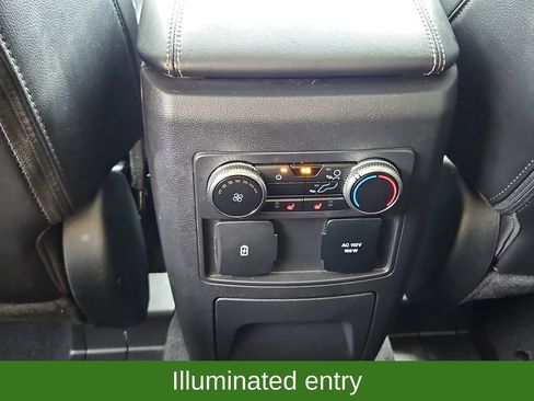 Used 2023 Ford Explorer Limited w/ Limited Technology Package RWD image 33
