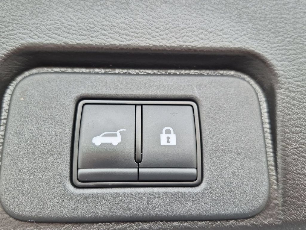 Used 2023 Nissan Rogue SV w/ SV Premium B Package AWD/4WD image 27