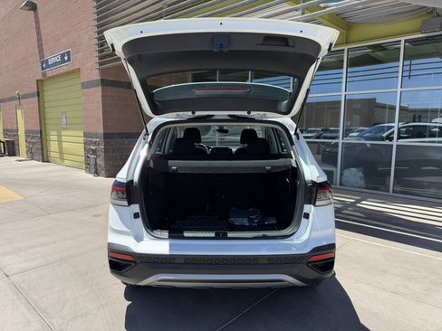 Used 2026 Volkswagen Taos S FWD image 36