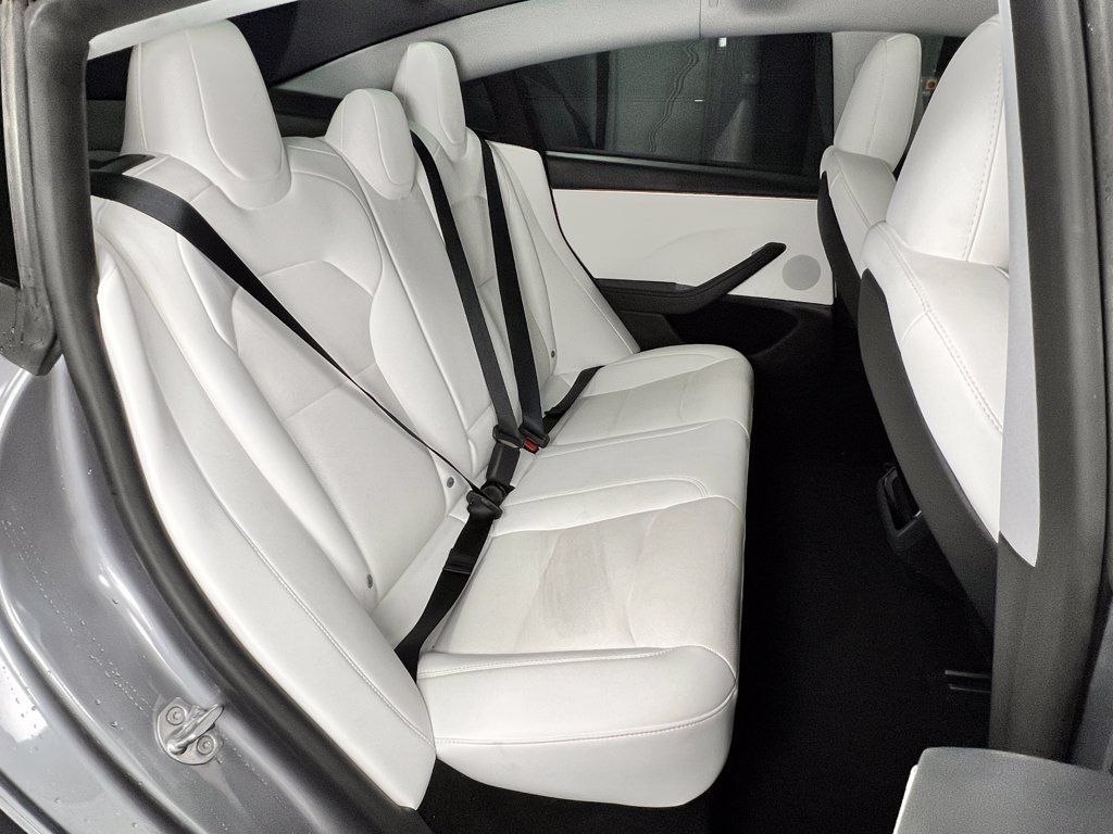 Used 2025 Tesla Model 3 Long Range RWD image 17