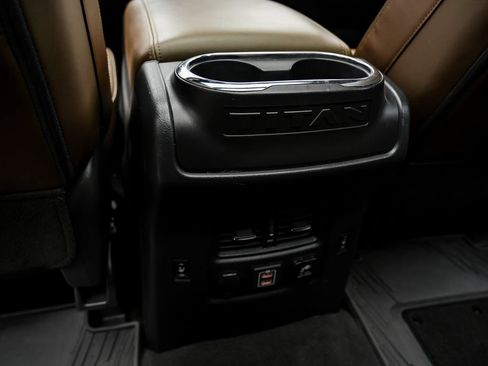 Used 2020 Nissan Titan Platinum Reserve w/ Moonroof Package AWD/4WD image 44