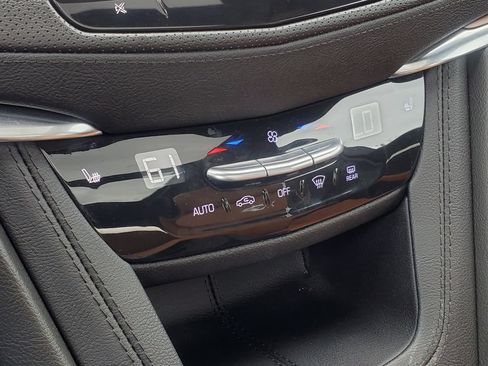 Used 2023 Cadillac XT5 Premium Luxury w/ LPO, Floor Liner Package AWD/4WD image 21