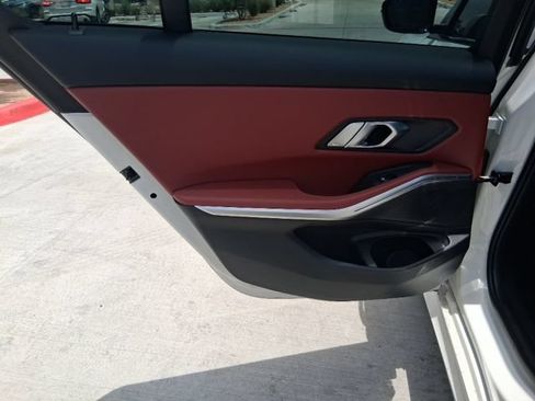 Used 2023 BMW 330i Sedan w/ M Sport Package RWD image 16