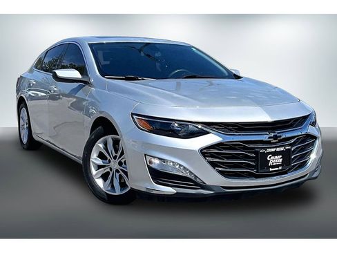 Used 2019 Chevrolet Malibu LT FWD image 3