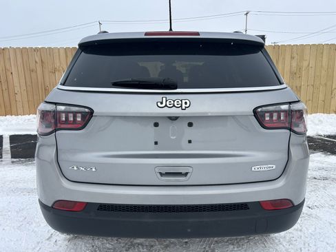 Used 2018 Jeep Compass Latitude image 7