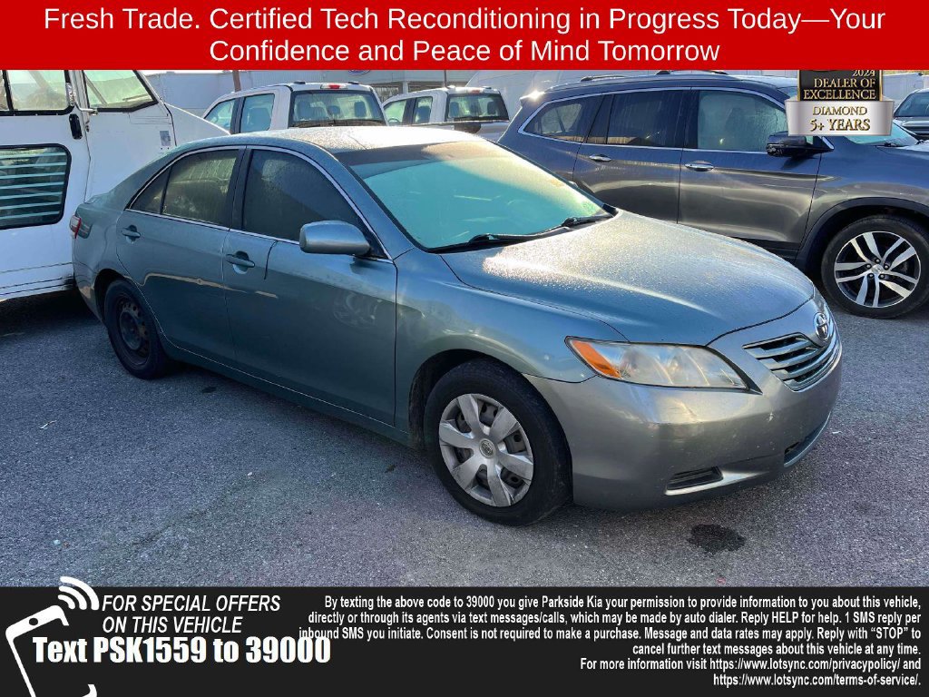 Used 2007 Toyota Camry CE FWD image 1