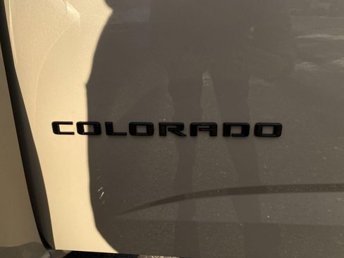 Certified 2022 Chevrolet Colorado ZR2 w/ ZR2 Dusk Special Edition image 22