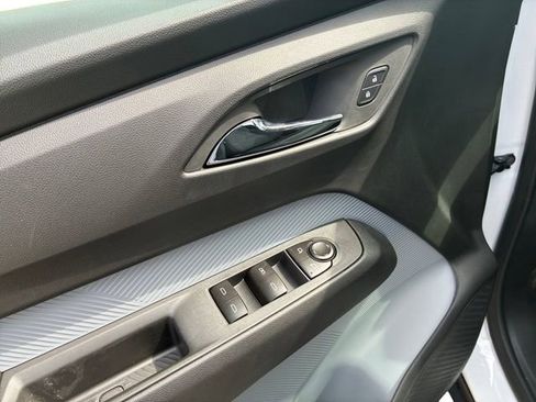 New 2027 Chevrolet Bolt LT w/ Comfort Package image 12