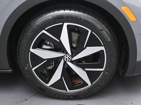 Used 2023 Volkswagen ID.4 Pro S RWD image 33