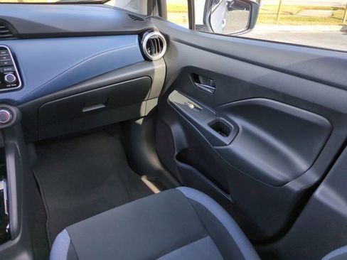 Certified 2025 Nissan Versa SV w/ Trunk Package image 16