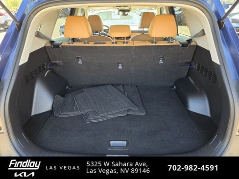 Used 2024 Kia Seltos EX FWD image 16