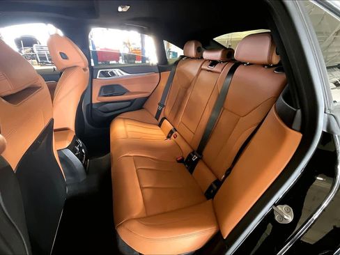 Certified 2025 BMW i4 eDrive40 image 19