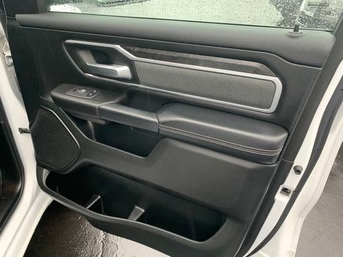 Used 2022 RAM 1500 Big Horn AWD/4WD image 27