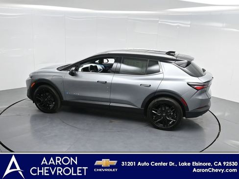 New 2026 Chevrolet Equinox EV LT image 47