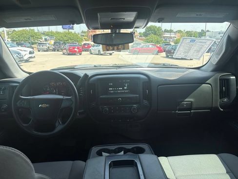 Used 2017 Chevrolet Silverado 1500 W/T w/ Trailering Package AWD/4WD image 28