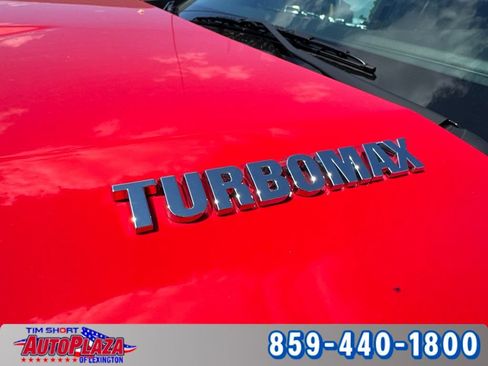 Used 2024 Chevrolet Silverado 1500 LT AWD/4WD image 16