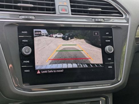 Used 2024 Volkswagen Tiguan Wolfsburg Edition image 9