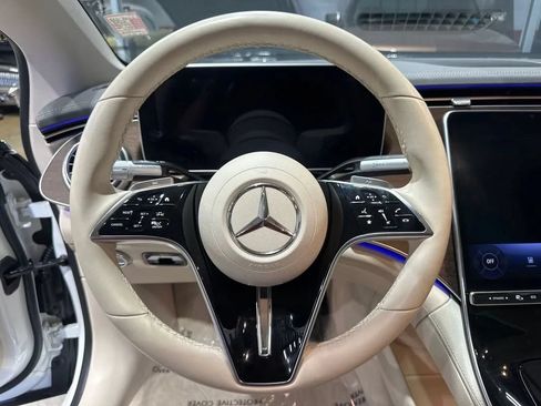 Used 2022 Mercedes-Benz EQS 450+ Sedan image 96