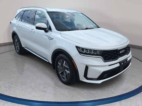 Used 2022 Kia Sorento EX FWD image 3