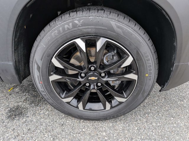 Used 2023 Chevrolet TrailBlazer LT FWD image 13