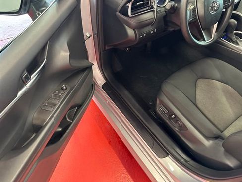 Used 2023 Toyota Camry LE FWD image 9