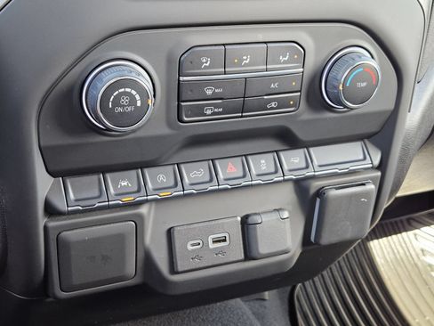 Certified 2024 Chevrolet Silverado 1500 Custom RWD image 21