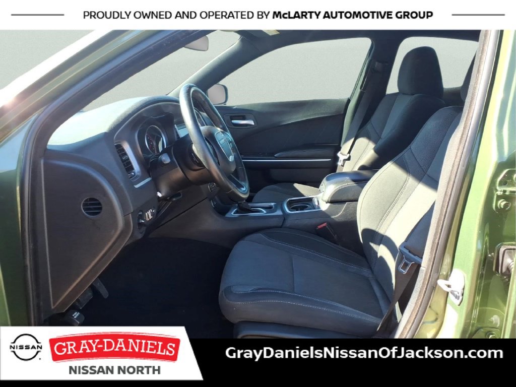 Used 2019 Dodge Charger SXT RWD image 22
