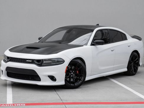 Used 2019 Dodge Charger Scat Pack w/ Daytona Edition Group RWD image 6