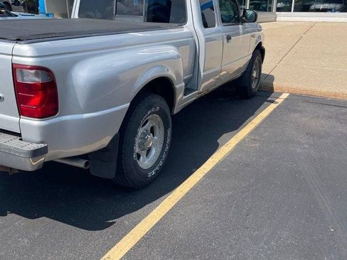 Used 2004 Ford Ranger XLT AWD/4WD image 3