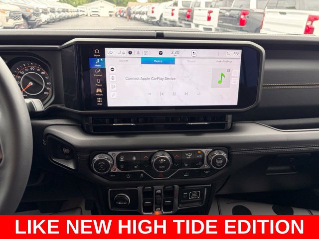 Used 2025 Jeep Gladiator Sport AWD/4WD image 22