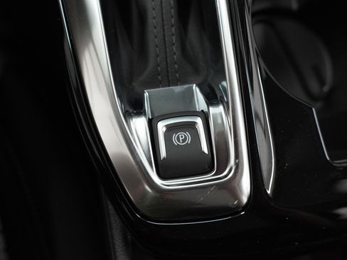 New 2026 Chevrolet Trax LT w/ LT Convenience Package image 29