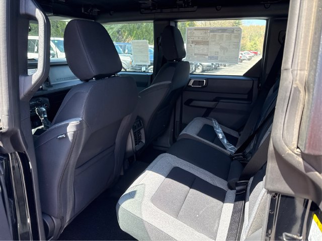 New 2025 Ford Bronco 4-Door w/ Sasquatch Package AWD/4WD image 13