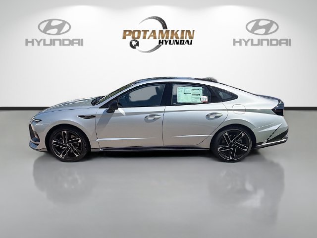 New 2026 Hyundai Sonata N Line FWD image 8