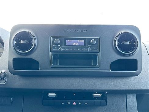 New 2025 Mercedes-Benz Sprinter 2500 image 12