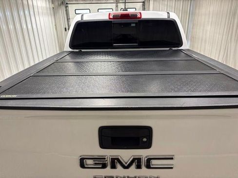 Used 2021 GMC Canyon AT4 AWD/4WD image 30